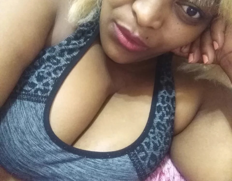 BigAssQueen40x Chatroom
