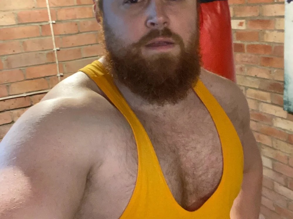 BigAss_Ginger Chatroom