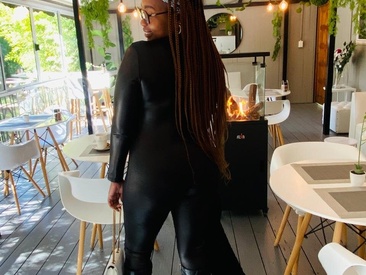 bigbootysimbax