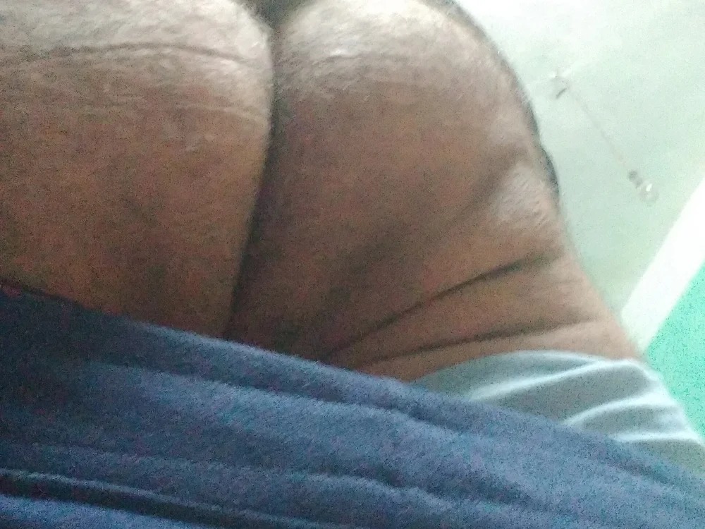 BigBootySmallWaist Chatroom