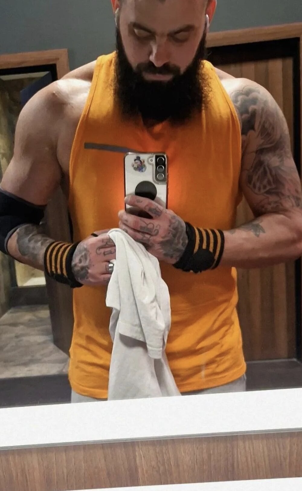 BigDonnyBig Chatroom