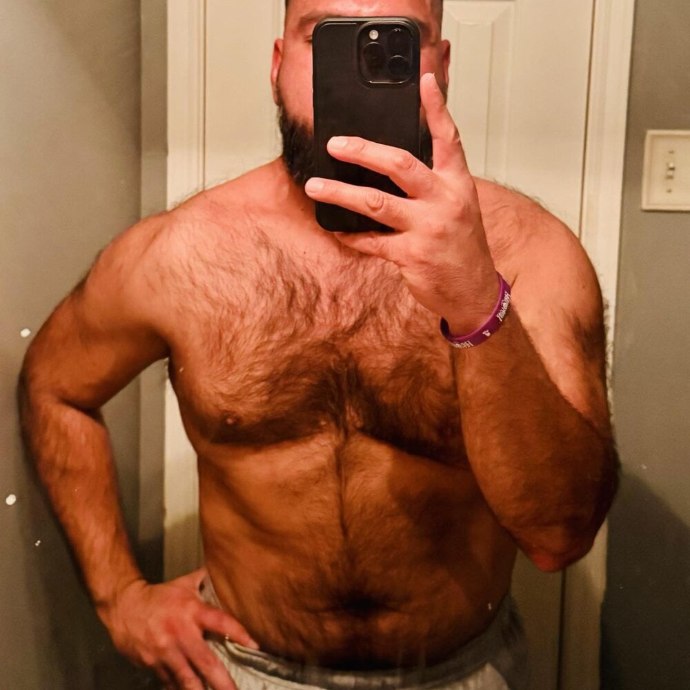 BigJohnBear39 Webcam Profile Picture BigJohnBear39 Chatroom