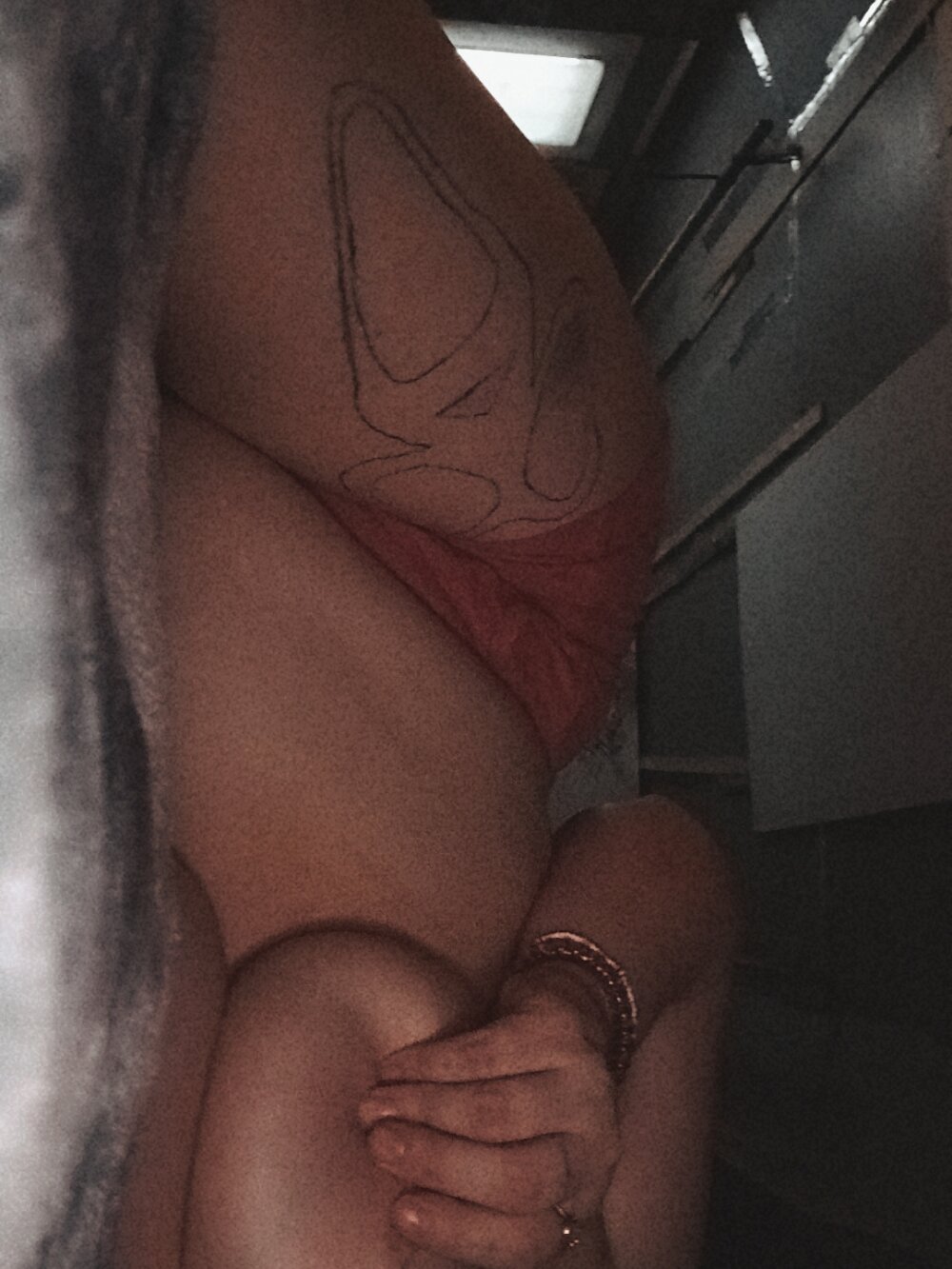 Bigbrowneyes25 Chatroom