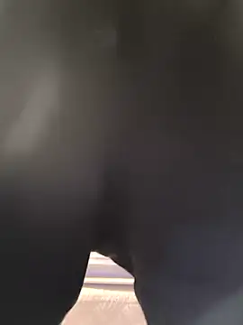 Bigcock18100 Chatroom