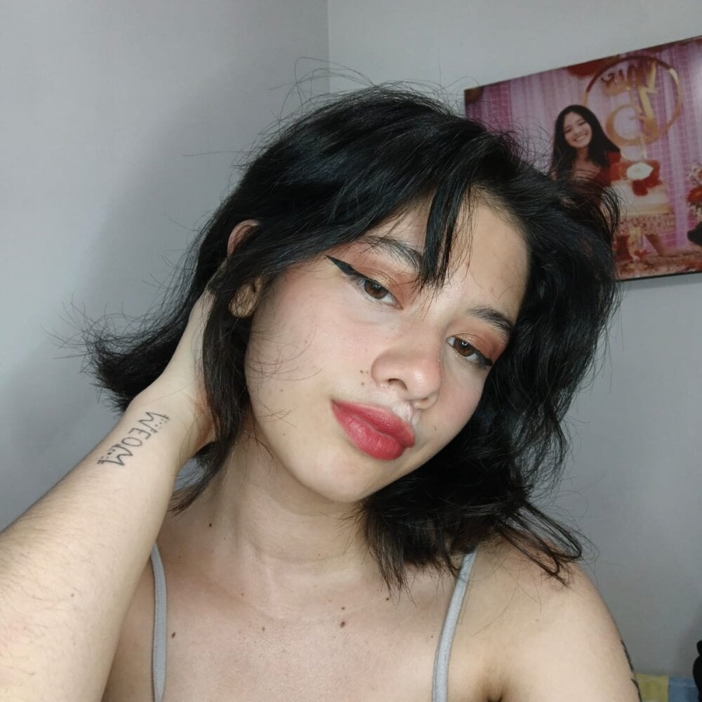 BillieBrownn Chatroom