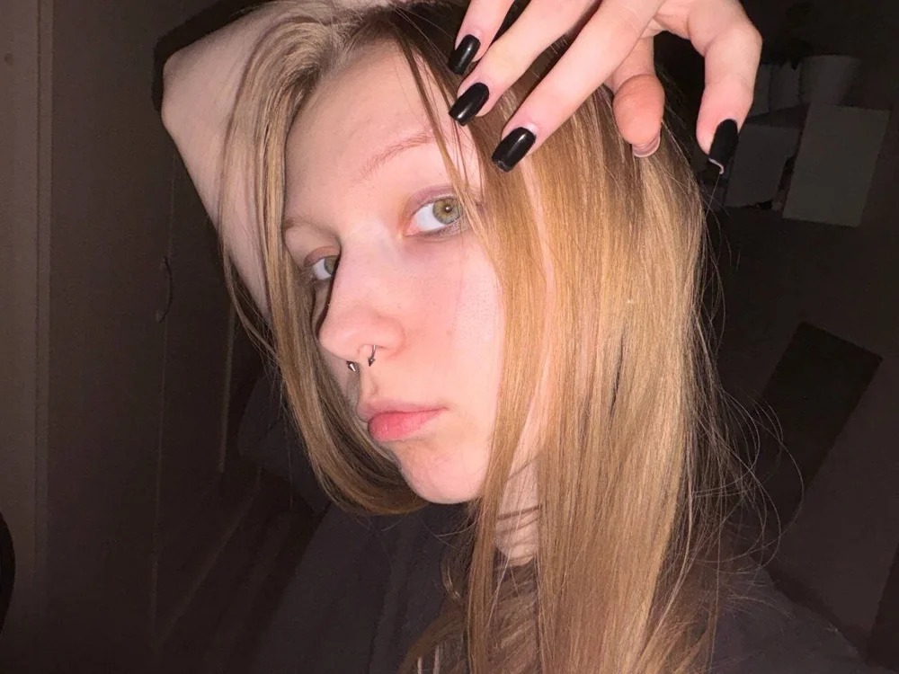 BivalentFalloff Chatroom