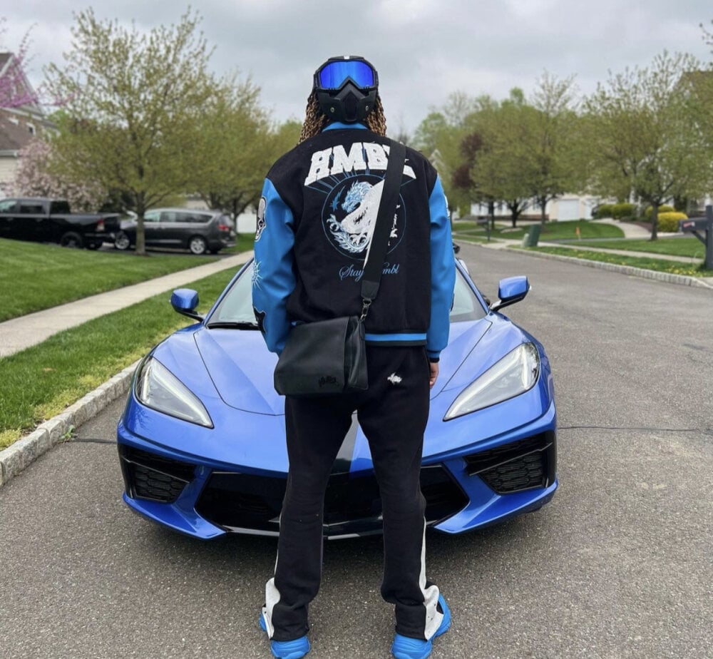 BlackCurvyDickk Chatroom