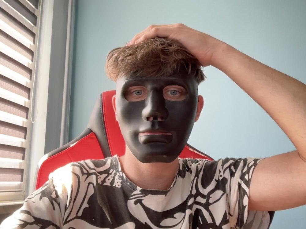 Blackmask_twink Chatroom