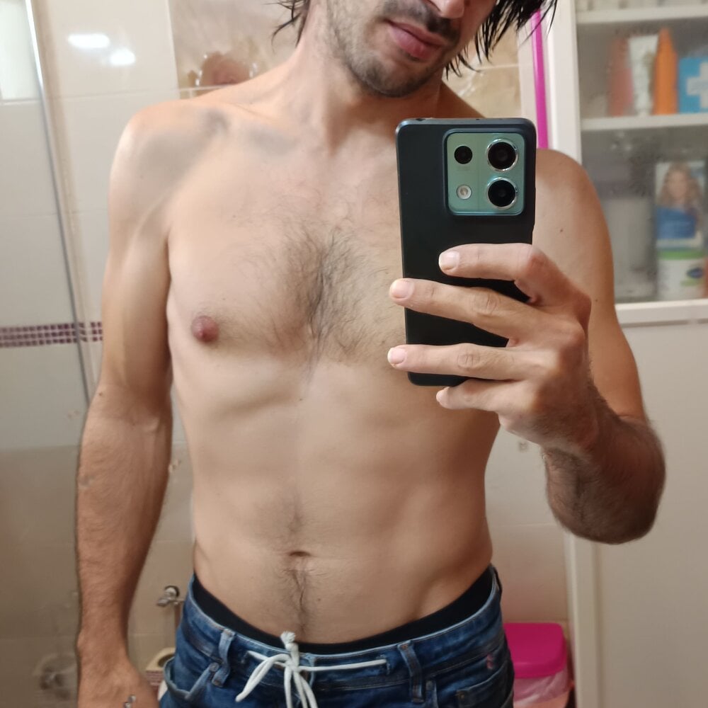 Blackroseyzeus Chatroom