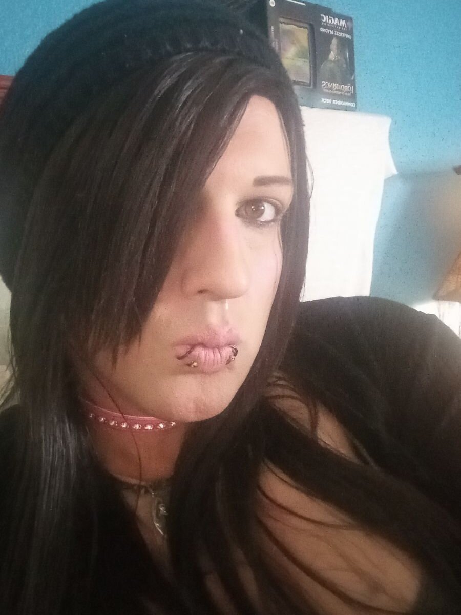 Blakelytgirl Chatroom