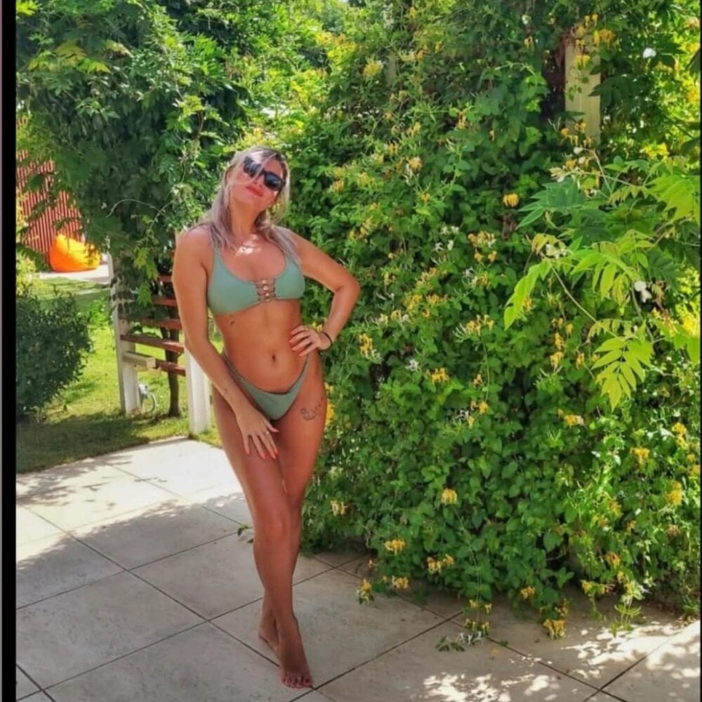 Blondie_Sasha Chatroom