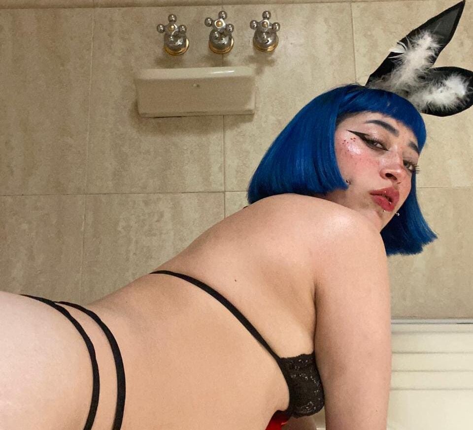 BlueBerry____ Chatroom