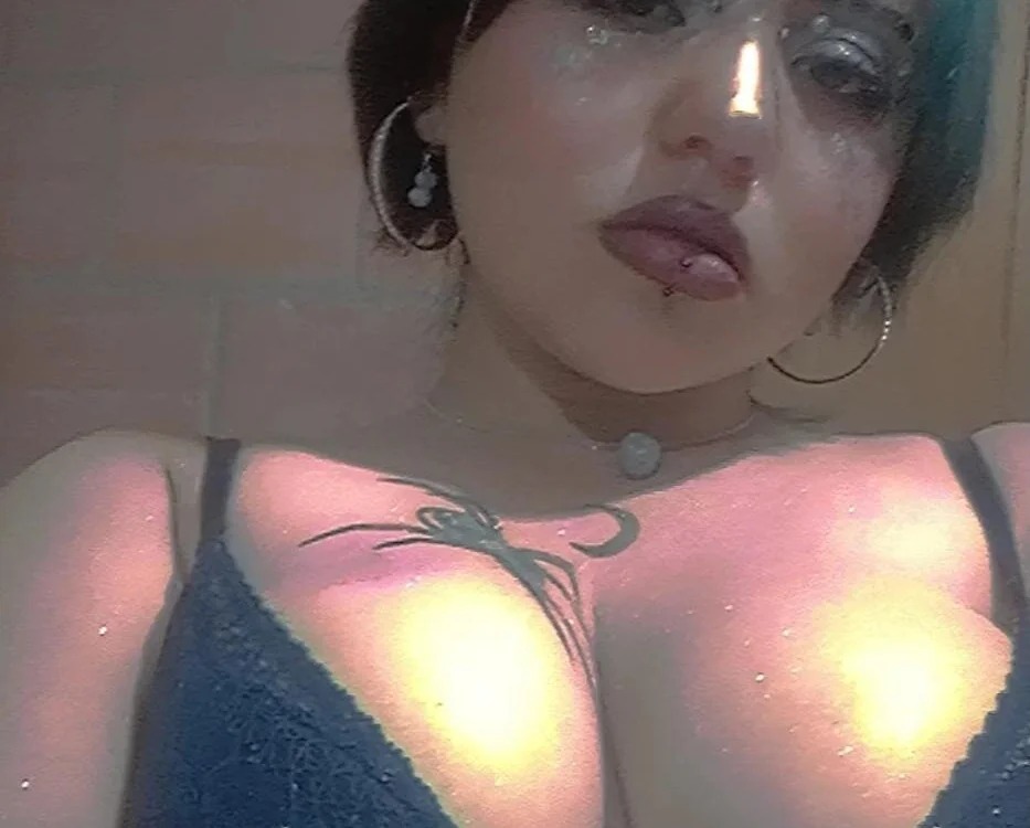 Blueberry_gothic Chatroom