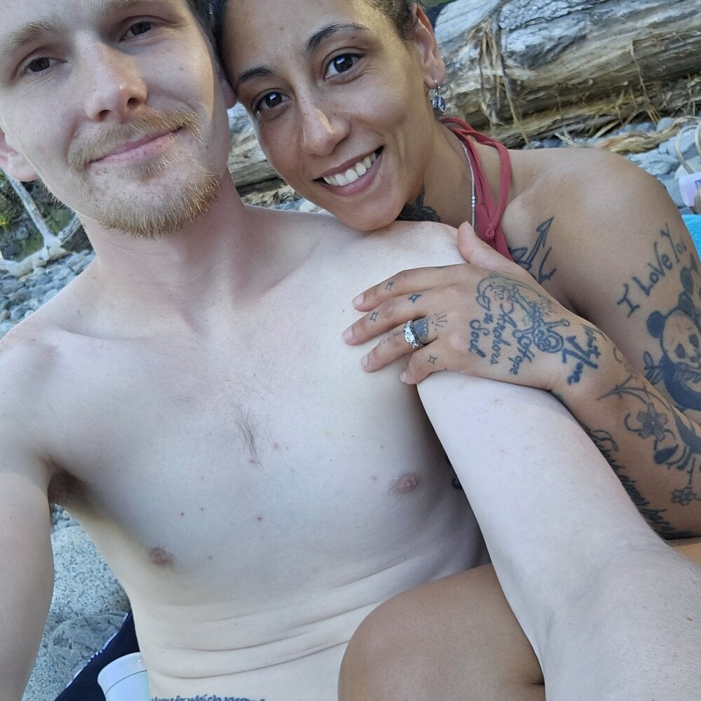 BonnieClydeCamz Chatroom