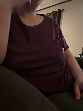 BonnieLittle Chatroom