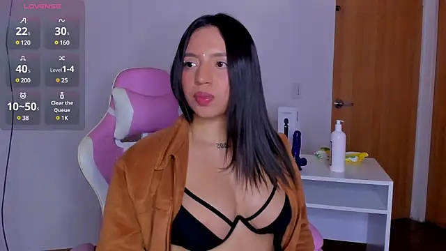 Bonniieee_ Chatroom
