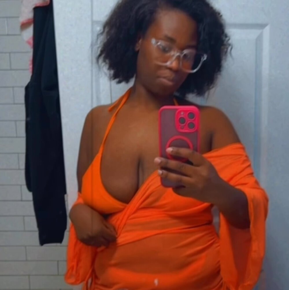 Bossmimi678 Chatroom