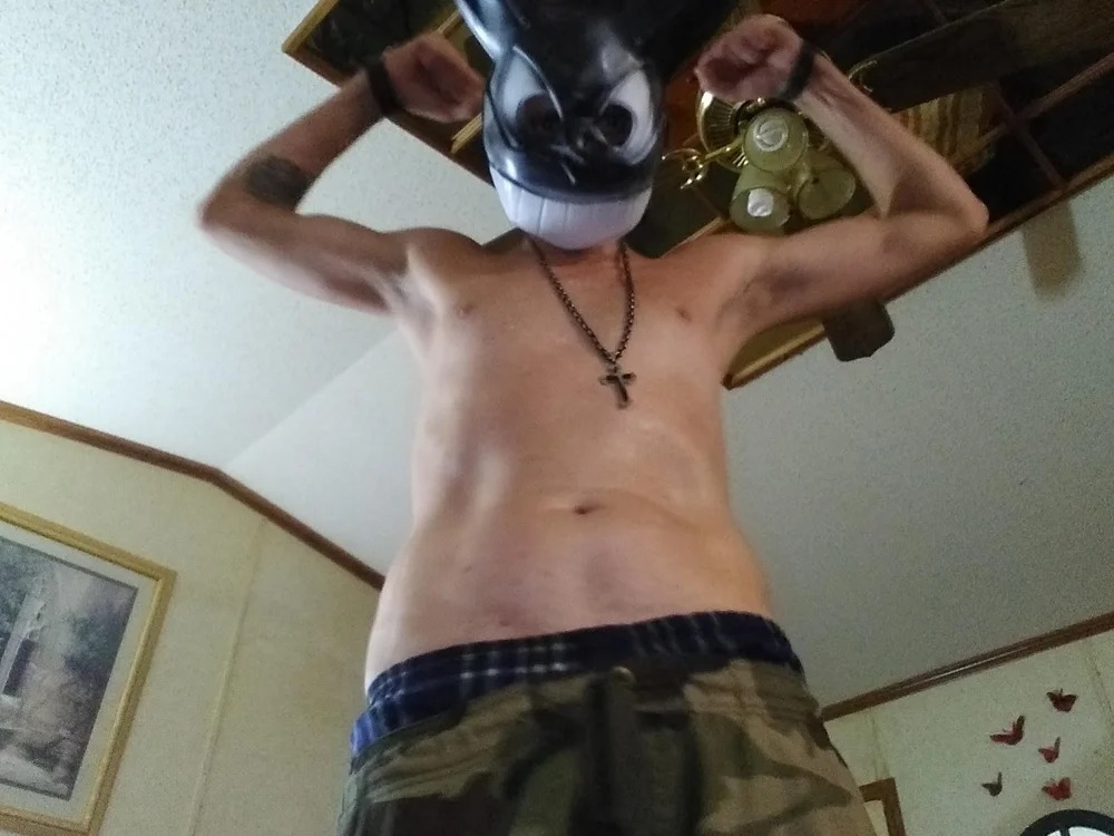 BottomBitch0001 Chatroom