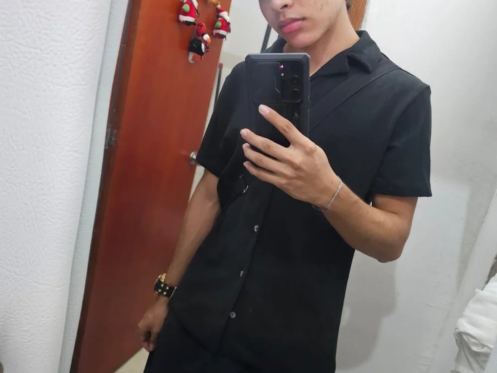 Boy_king28 Chatroom