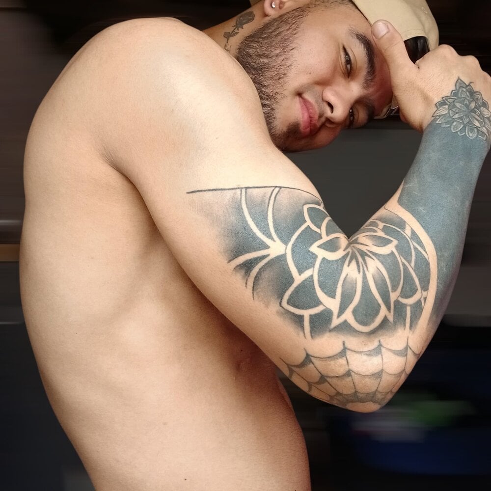 Boyka__hot_ Chatroom