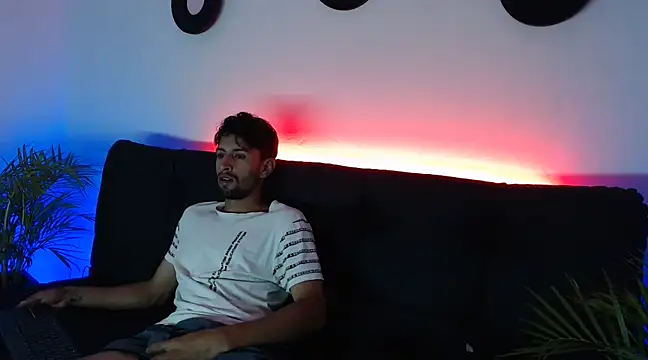 Brad_Davies Chatroom