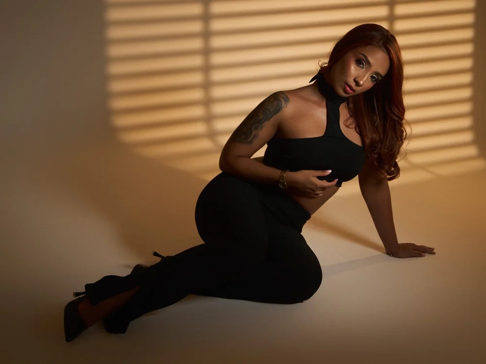 Briannamoret Chatroom