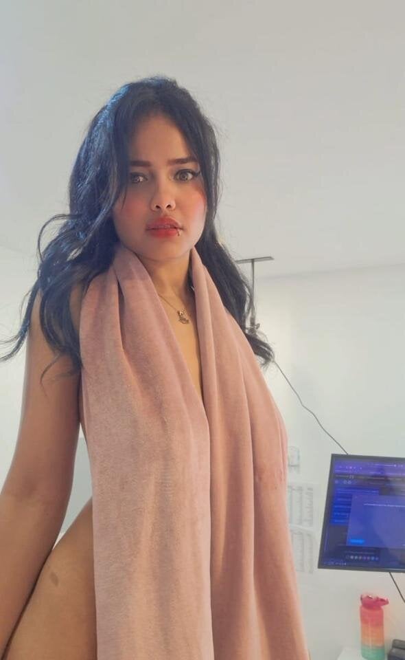 Britney_Cortez Chatroom