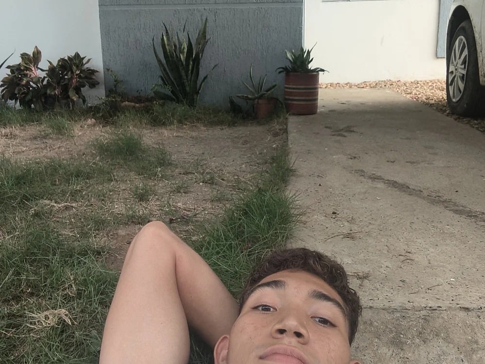 Bruno_desire Chatroom