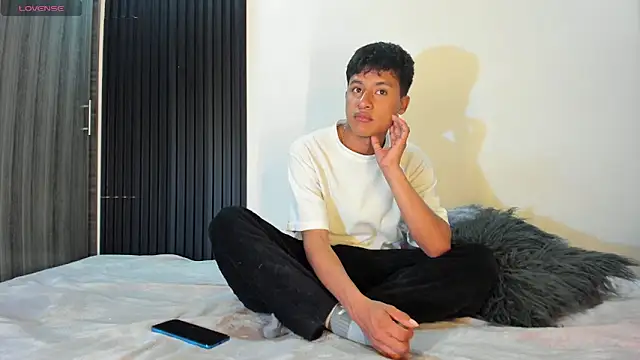 Bryan_Ross Chatroom