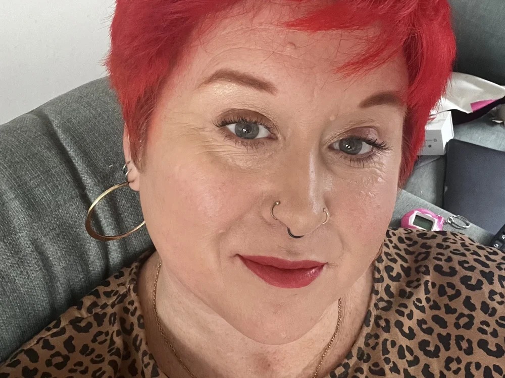 BustyRedxx Chatroom
