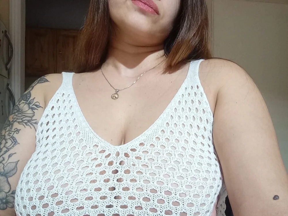Busty_lorena Chatroom