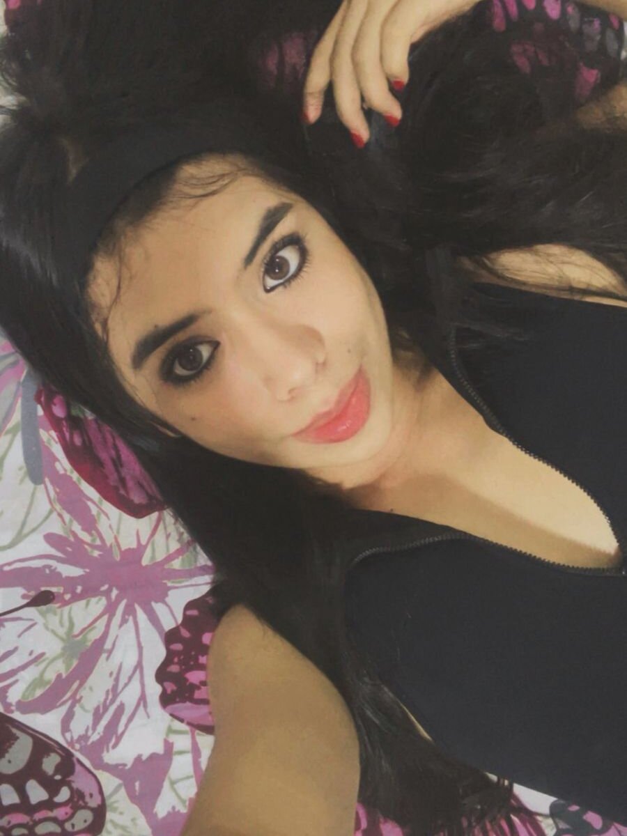 CHLOE_BLOWJOB Chatroom