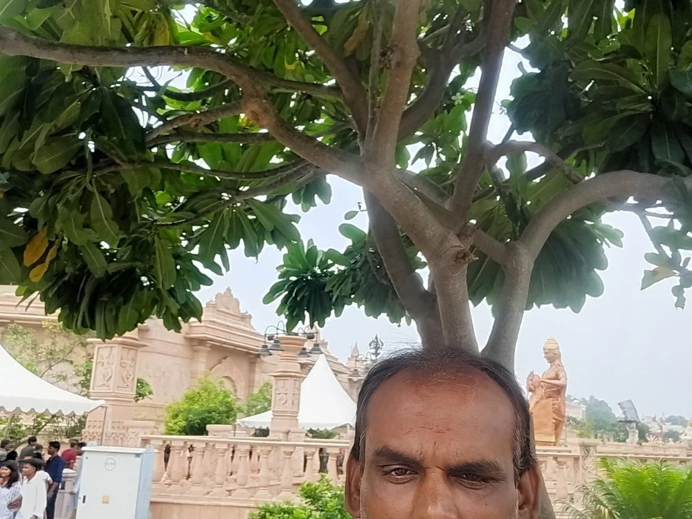 CHUTNIBHUTNI Chatroom
