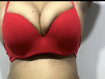 cleavage-queen07