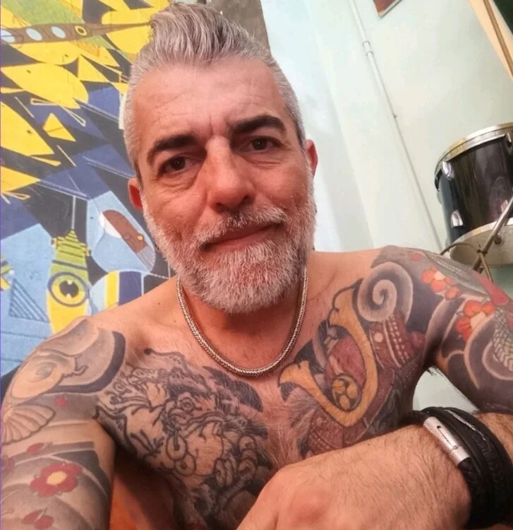 CONTACTEYES79 Chatroom