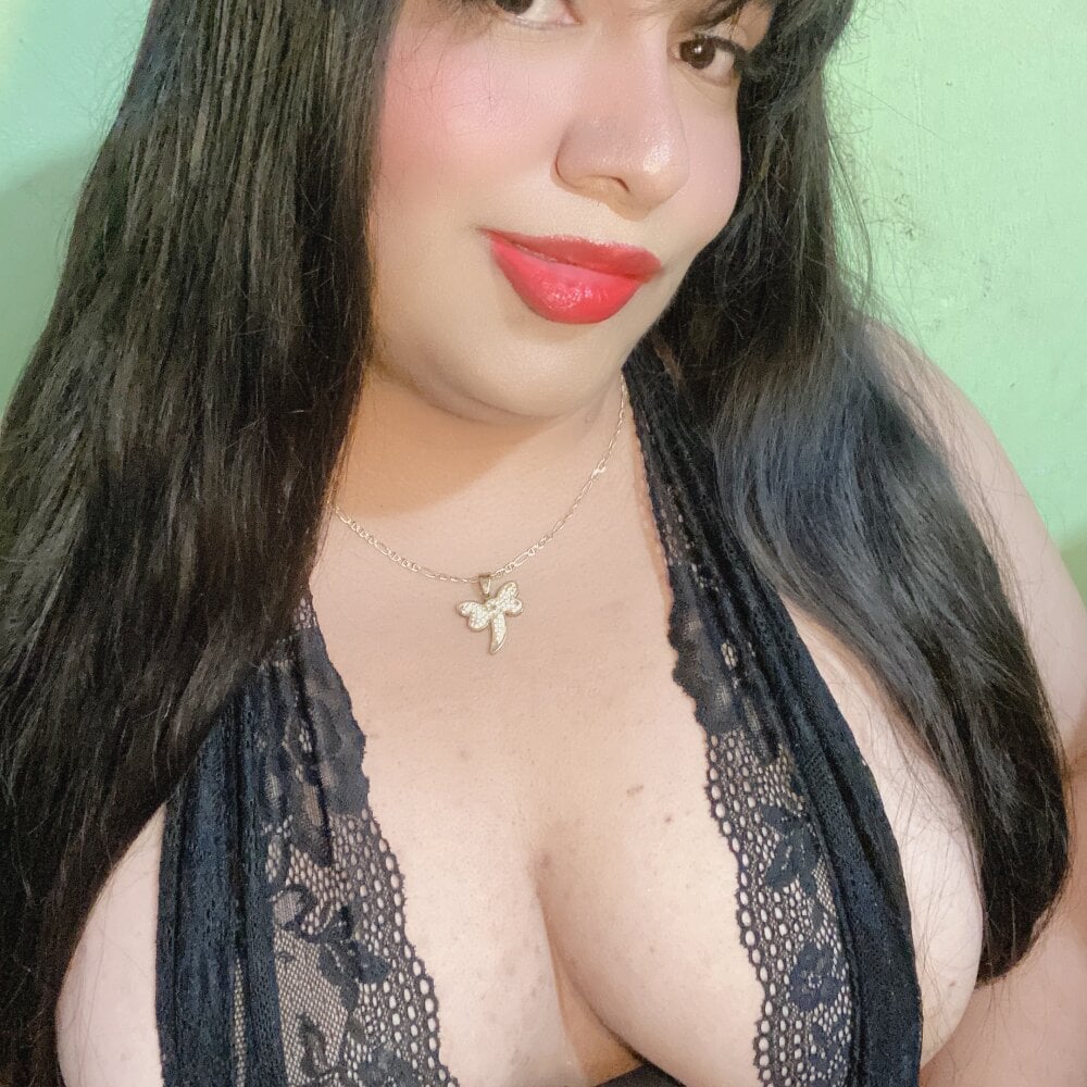 Cachorritah0t Chatroom