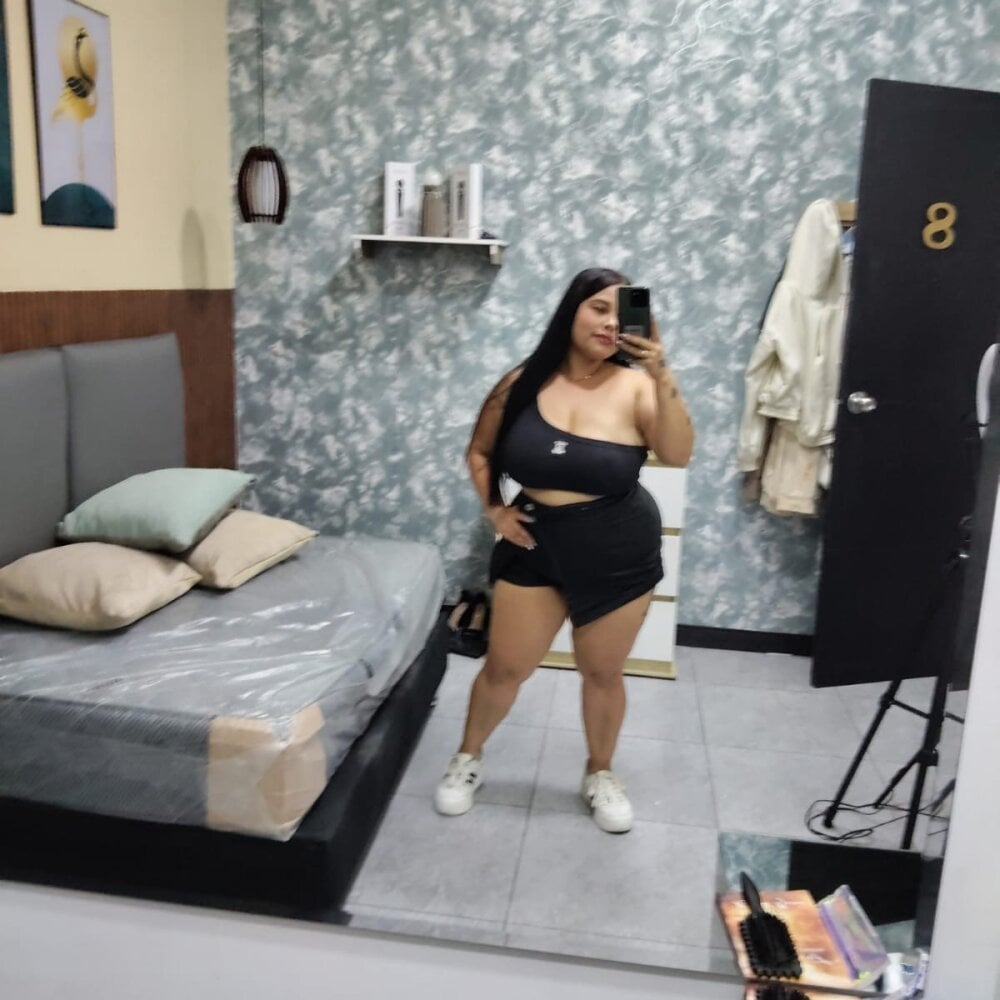 CameronJonnes Chatroom