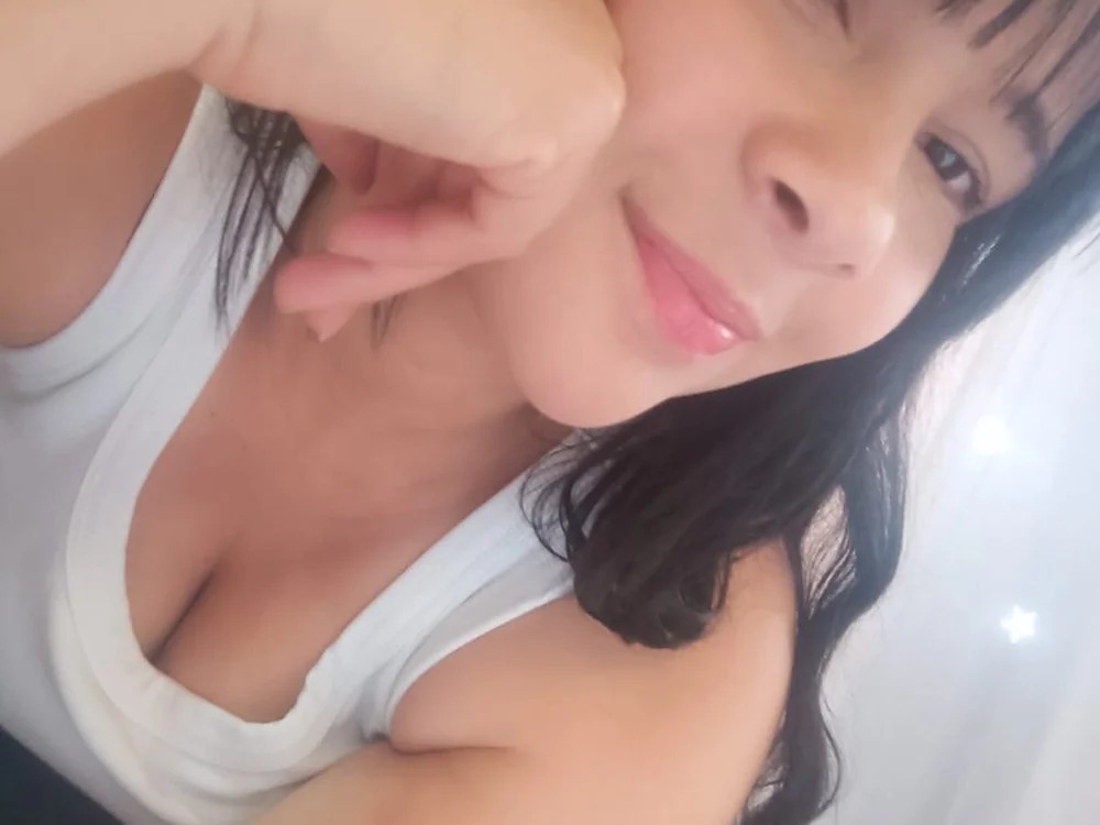 Cami_gv Chatroom