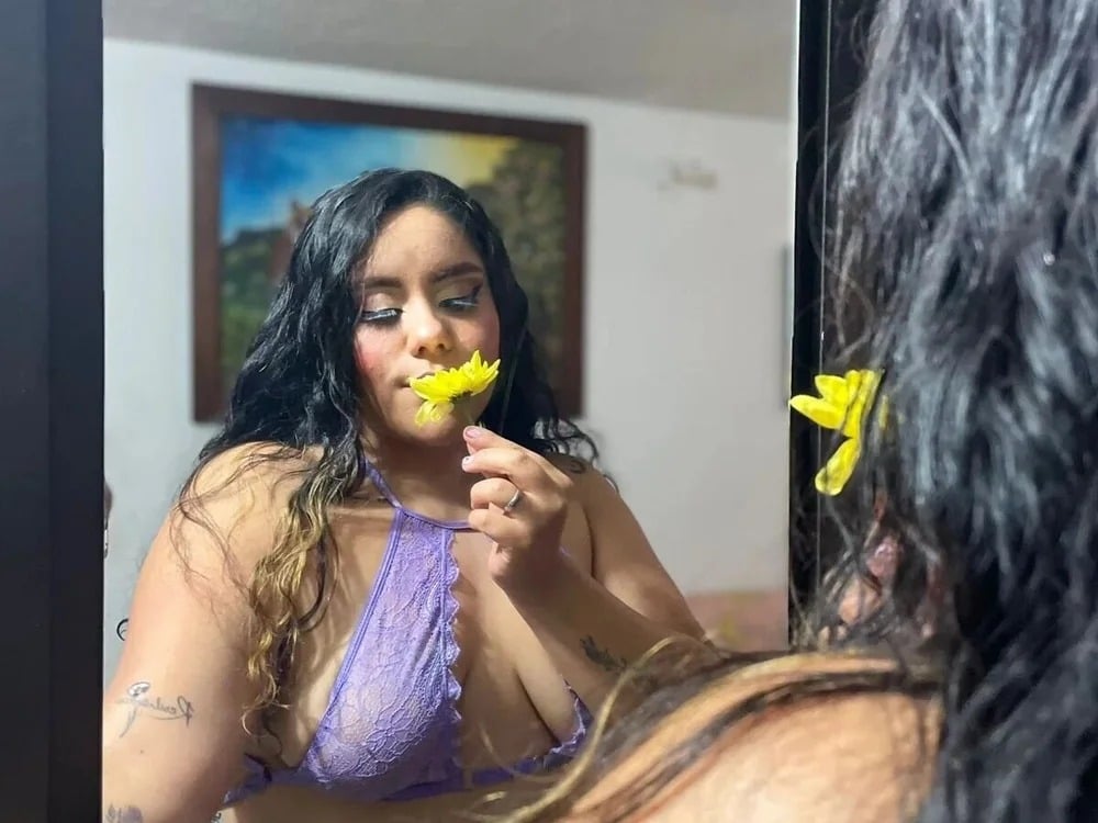CamilJoness69 Chatroom