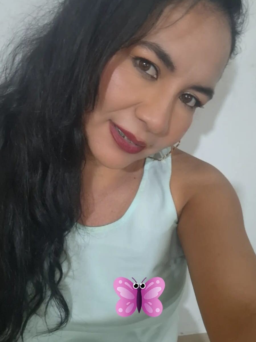 CamilaANDalejo Chatroom