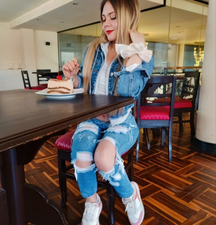 CamilaPromete Chatroom