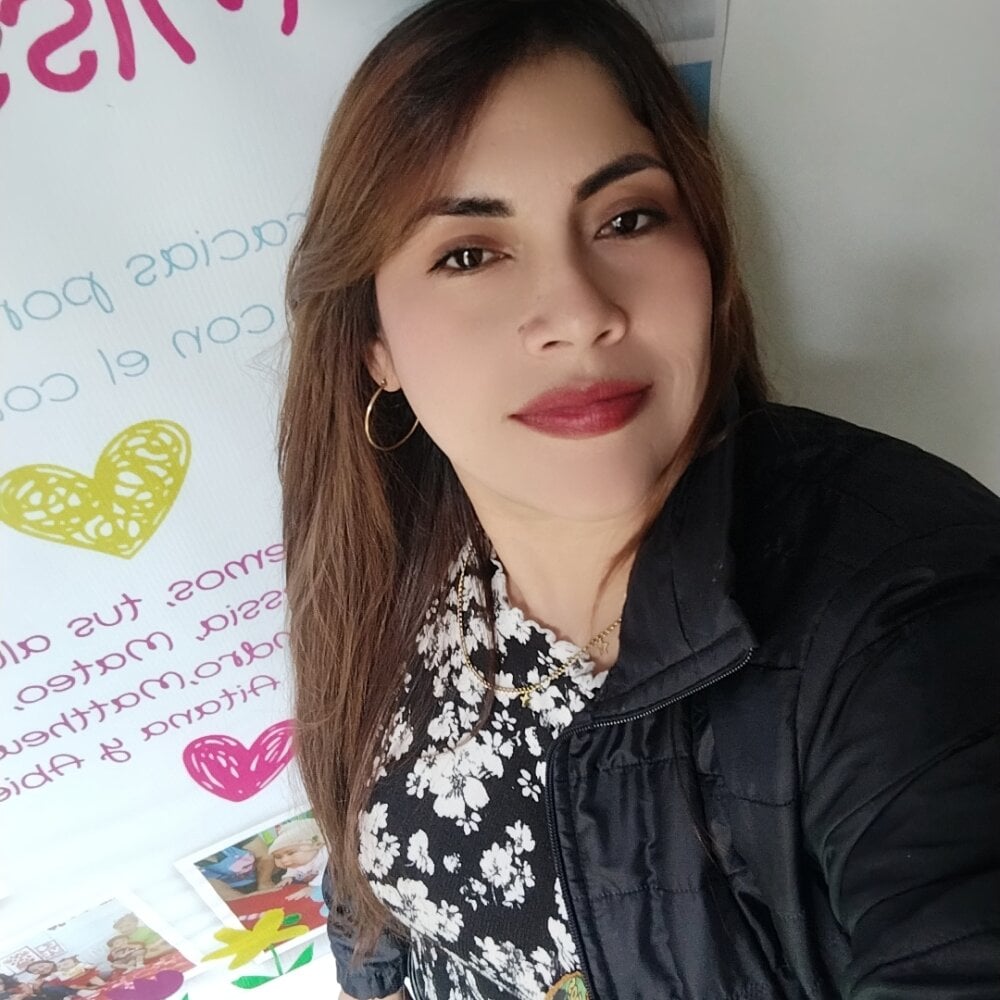 Camila_latina_0 Chatroom