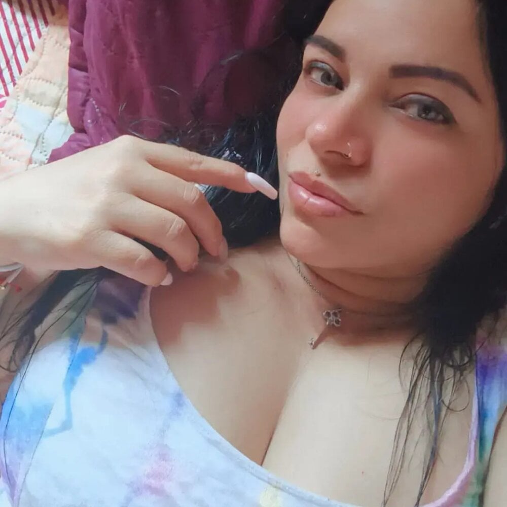 Camilaa_Dior Chatroom