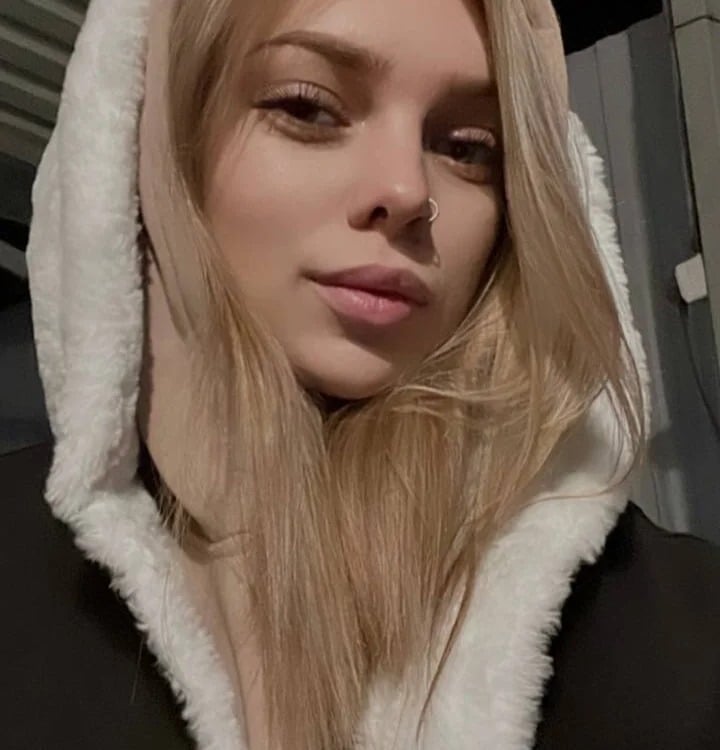 CandyRass Chatroom
