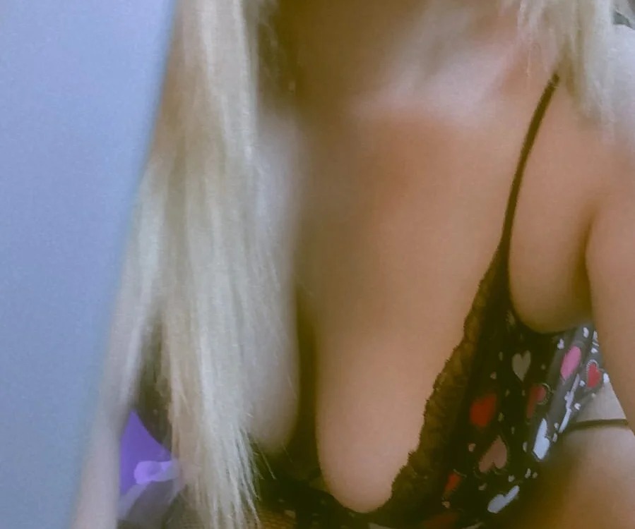 Carolina_bj Chatroom