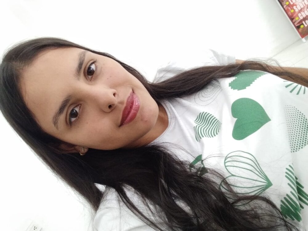 Catalinna_03 Chatroom