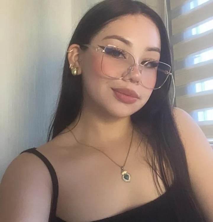 Celeeste____ Chatroom