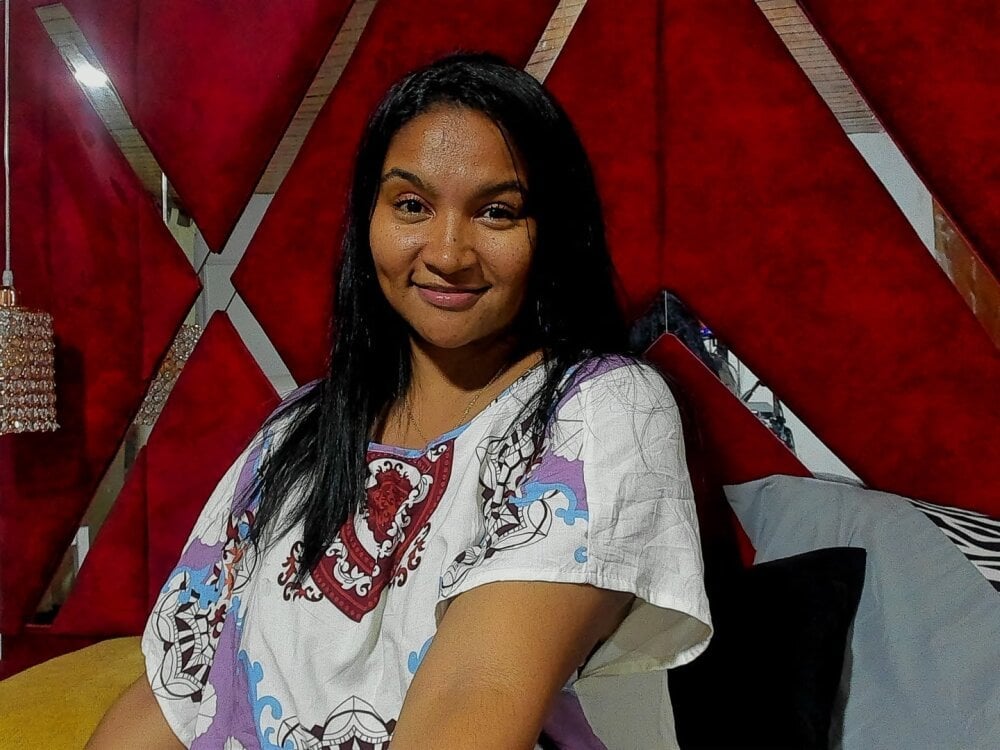 Celeste_wood Chatroom