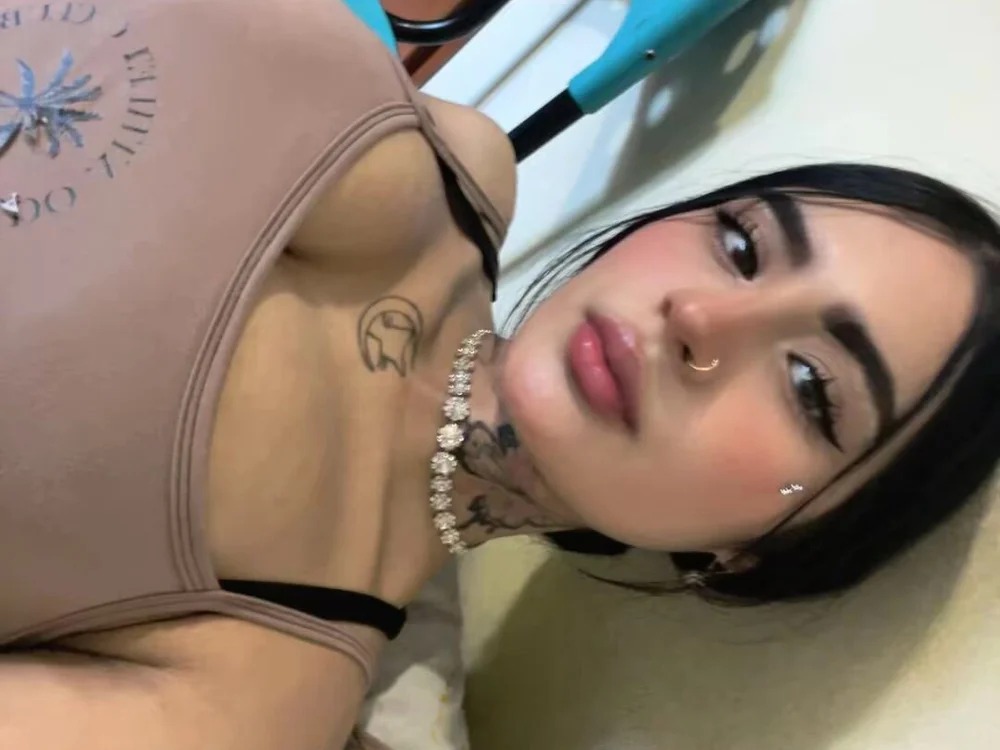 Celine_Carter Chatroom