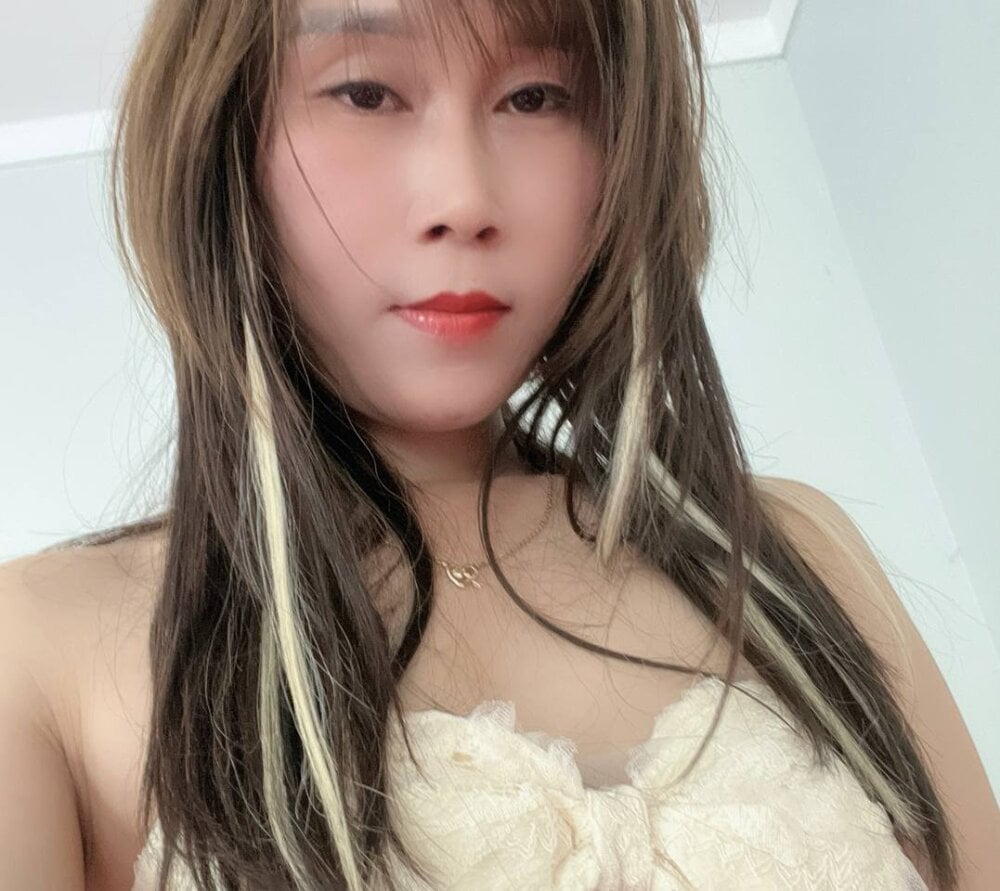 Chad-002 Chatroom